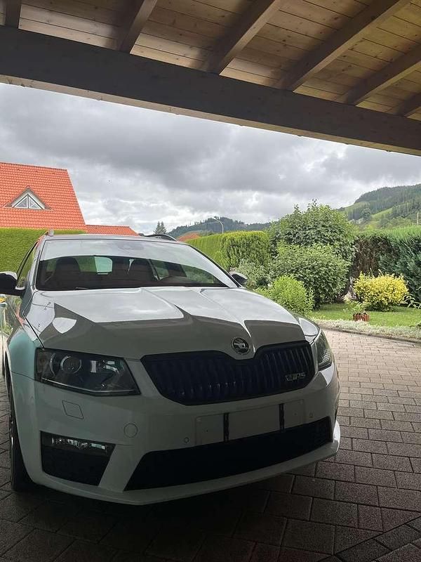 Gebraucht 2014 Skoda Octavia RS Kombi | € 13.000 (Fairer Preis) - Bild 1/4
