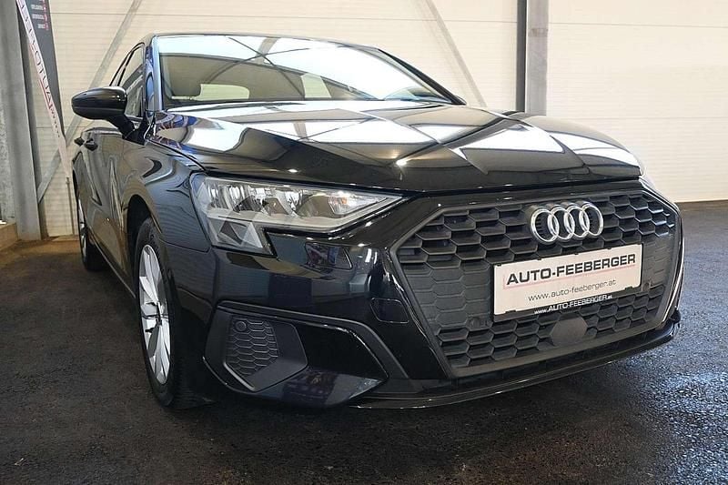 Gebraucht Audi A3 Design 116 PS (85 kW) 2022 Schwarz Limousine