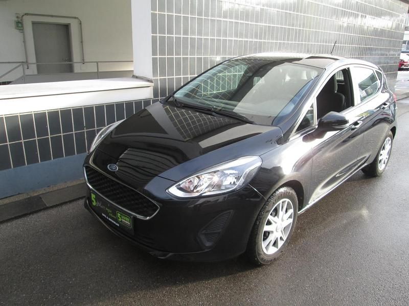 Gebraucht Ford Fiesta Trend 86 PS (63 kW) 2019 Schwarz Kleinwagen