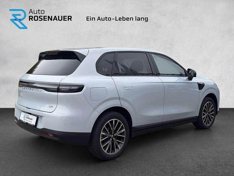 Neu Leapmotor B10 160 kW (218 PS) 2025 Silber SUV