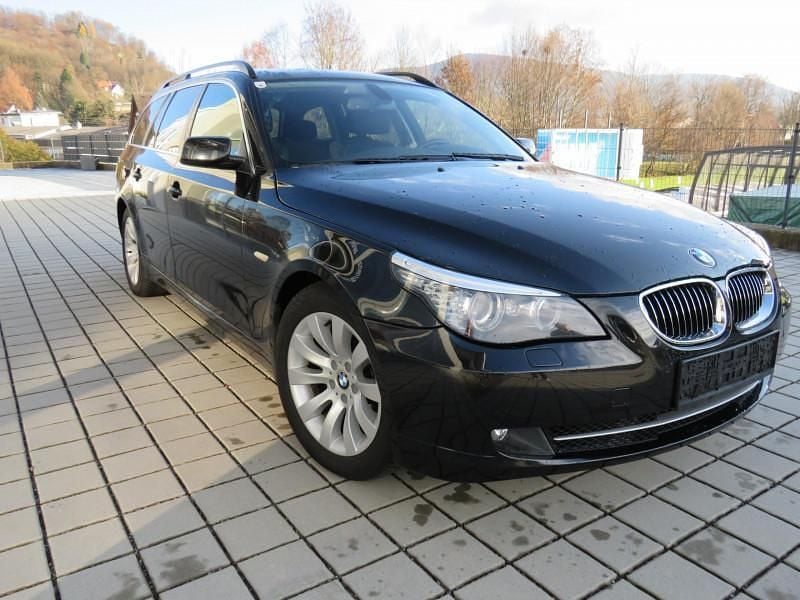 Gebraucht 2008 BMW 530 Kombi | € 13.400 - Bild 1/4