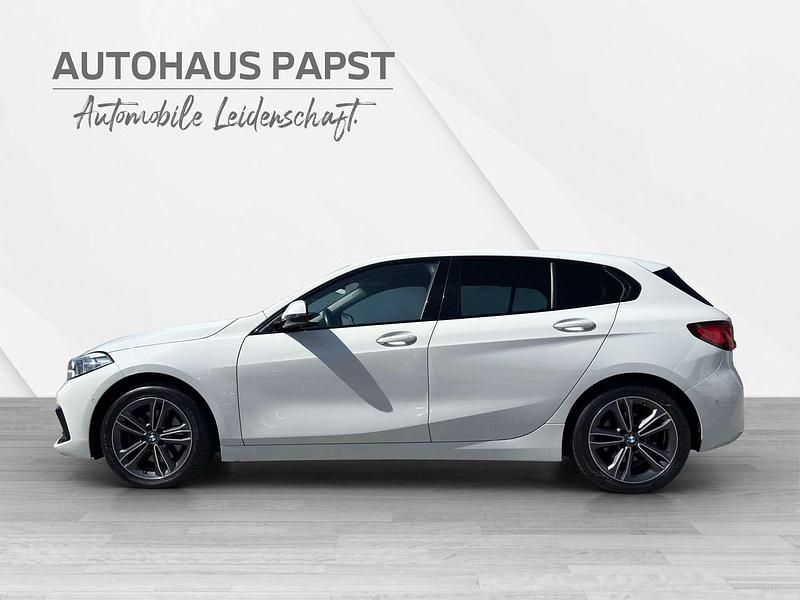 Gebraucht BMW 118 Sport Line 150 PS (110 kW) 2022 Weiß Kleinwagen