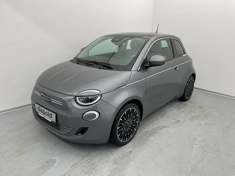 Mittelgrau normal Gebraucht 2021 Fiat 500e La Prima Kleinwagen | € 16.480 (Fairer Preis) - Bild 1/4