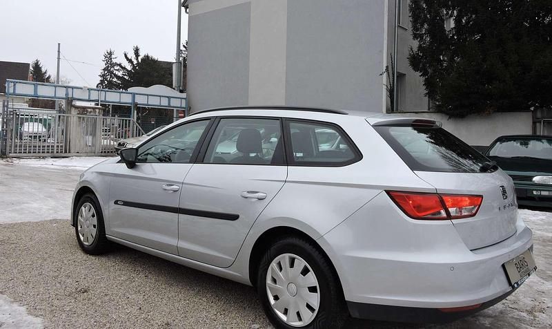 Gebraucht Seat Leon Reference 110 PS (80 kW) 2015 Grau Kombi