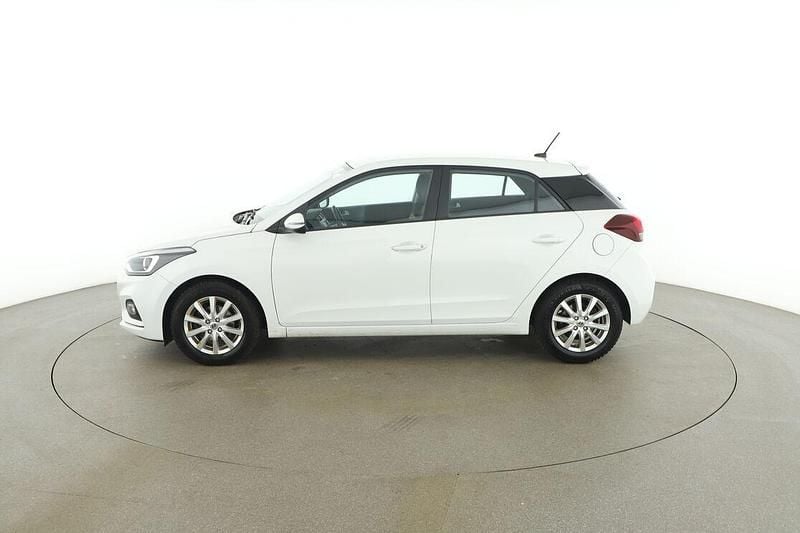 Gebraucht Hyundai i20 Edition 84 PS (61 kW) 2018 Weiß Limousine