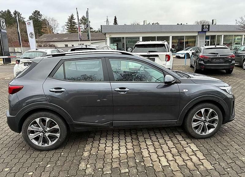Gebraucht Kia Stonic Silver 120 PS (88 kW) 2020 Grau SUV