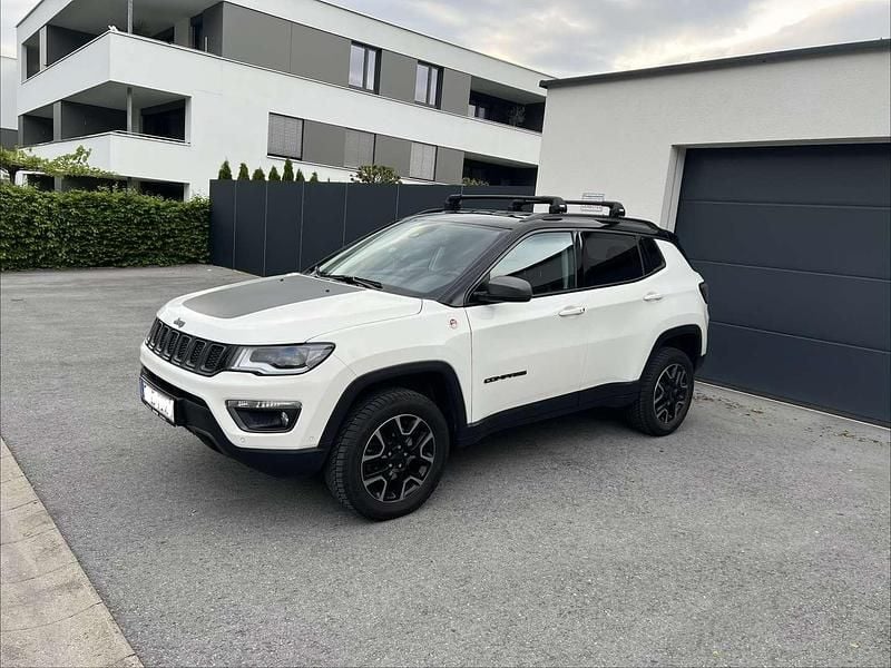Gebraucht 2019 Jeep Compass Trailhawk SUV | € 23.900 (Etwas zu teuer) - Bild 1/4