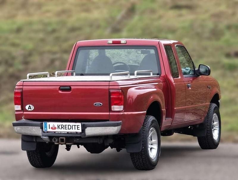 Gebraucht Ford Ranger 160 PS (117 kW) 2000 Rot Abholung