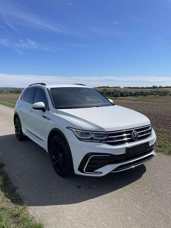Gebraucht VW Tiguan R-line 150 PS (110 kW) 2021 SUV