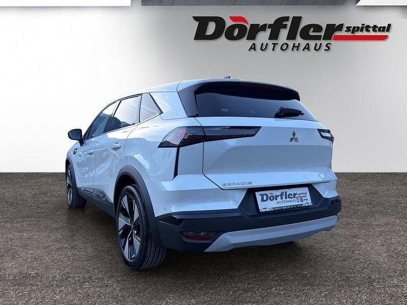 Neu Mitsubishi L Intense 141 PS (103 kW) 2026 SUV