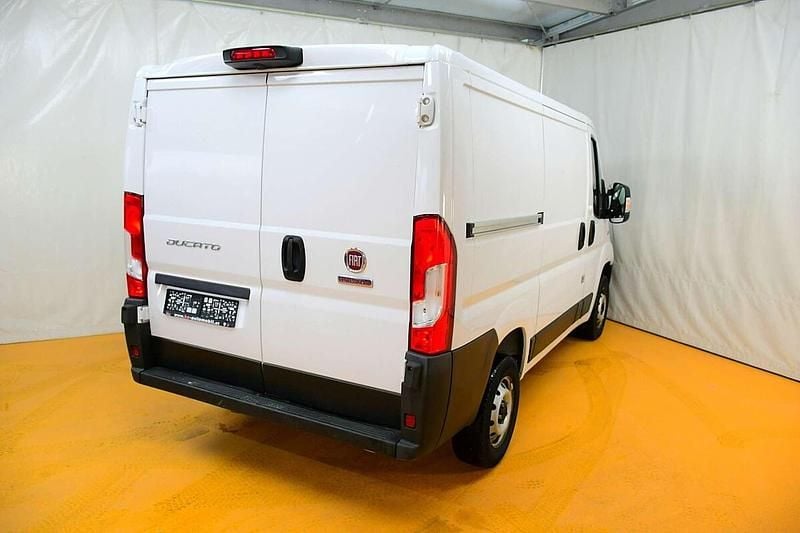 Gebraucht Fiat Ducato 140 PS (102 kW) 2021 Weiß Van