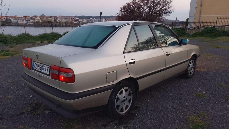 Gold Gebraucht 1995 Lancia Dedra Limousine | € 2.400 - Bild 1/4