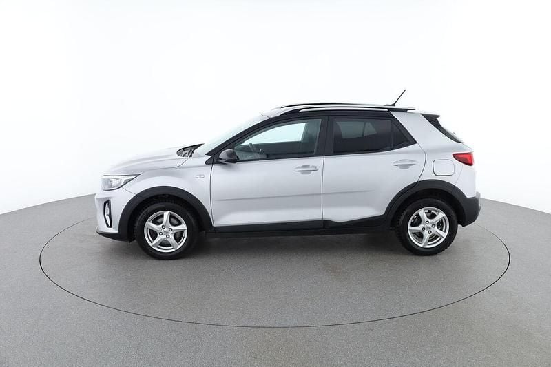 Gebraucht Kia Stonic Silver 101 PS (74 kW) 2021 Grau SUV