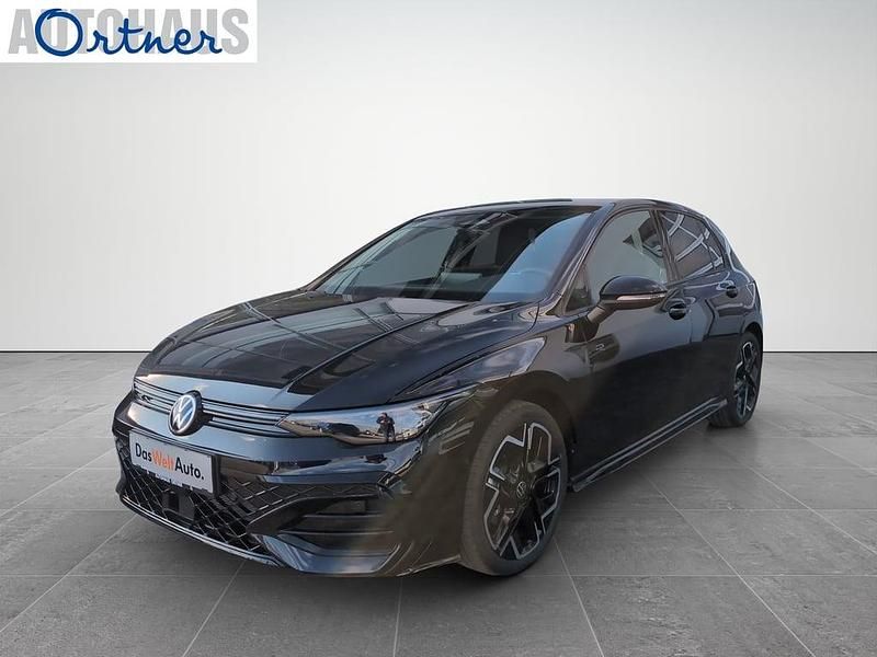 Neu VW Golf VIII Sport 115 PS (84 kW) 2026 Schwarz  metallic