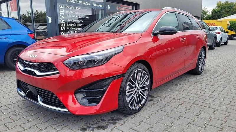 Neu Kia Ceed Sportswagon GT-Line 140 PS (102 kW) 2025 Grau Kombi