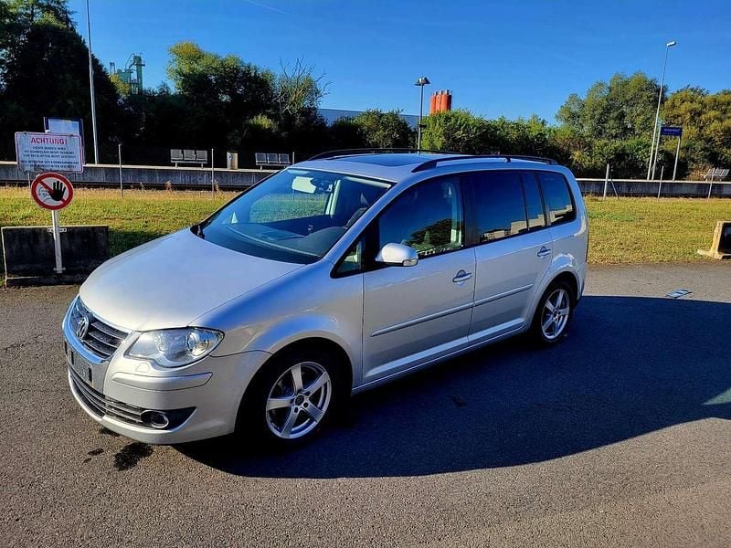 Gebraucht 2008 VW Touran Conceptline Van / Kleinbus | € 5.600 (Fairer Preis) - Bild 1/4