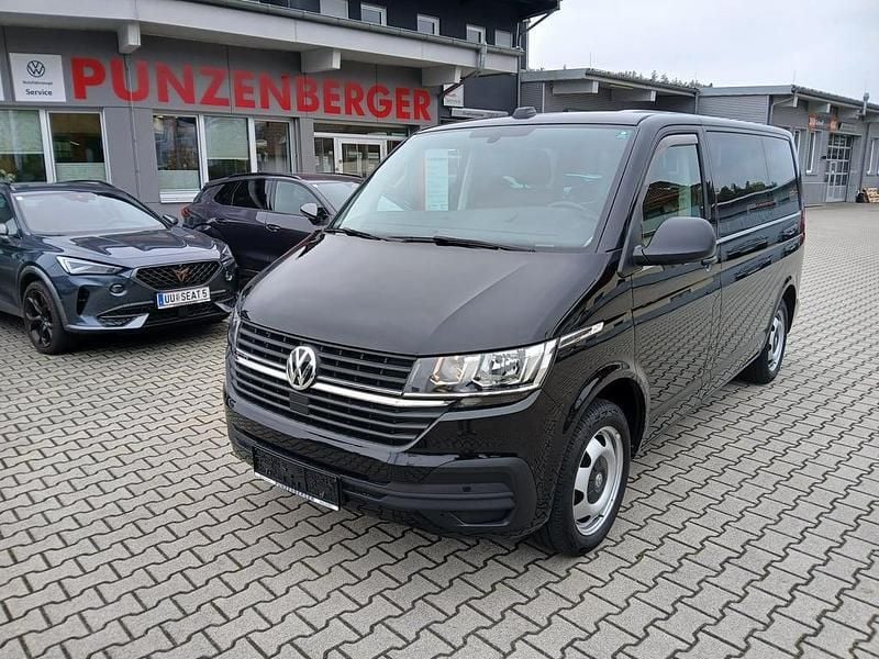 Schwarz metallicperleffektno Gebraucht 2021 VW Multivan Trendline Van | € 46.750 (Fairer Preis) - Bild 1/4