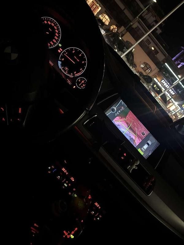 Grau Gebraucht 2012 BMW 530 Gran Turismo Limousine | € 9.500 (Fairer Preis) - Bild 1/4