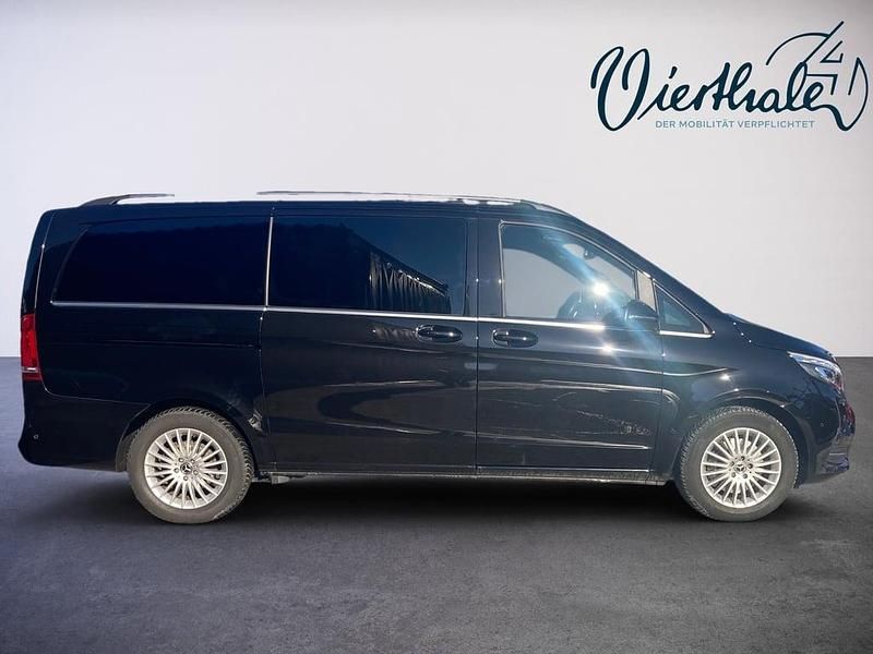 Gebraucht Mercedes V250 190 PS (139 kW) 2019 Schwarz  metallicperleffektno Van / Kleinbus