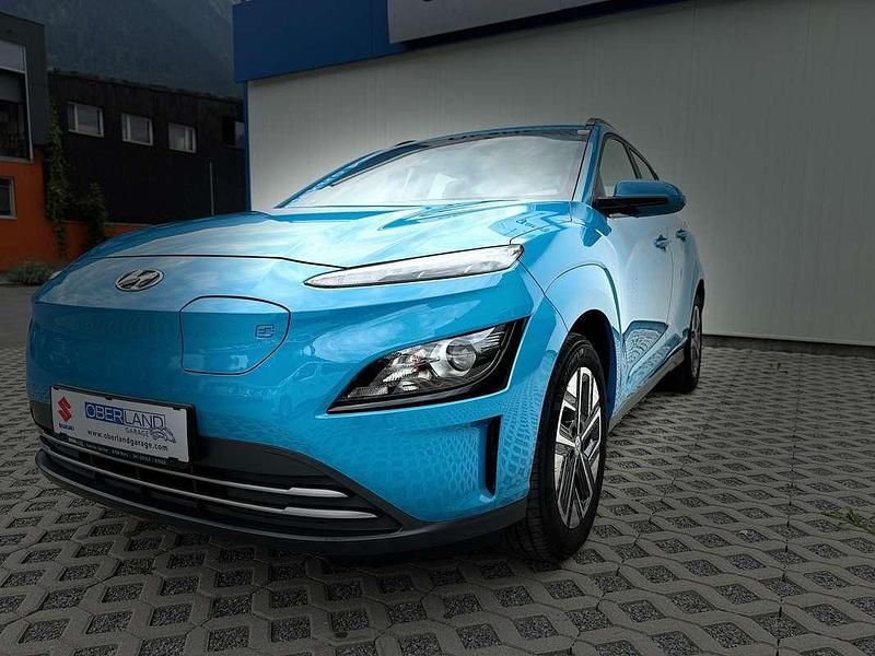 Blau Gebraucht 2021 Hyundai Kona SUV | € 20.900 (Etwas zu teuer) - Bild 1/4