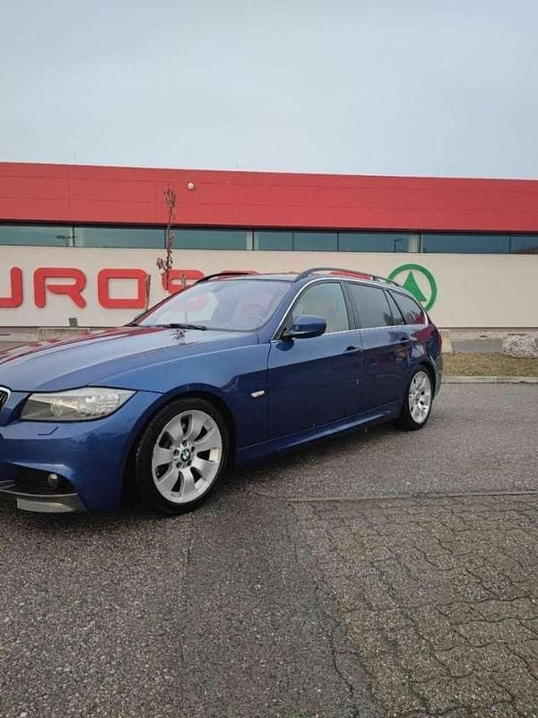 Gebraucht BMW 330 Performance 245 PS (180 kW) 2009 Kombi