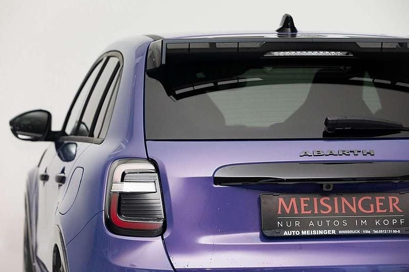 Gebraucht Abarth 600e Turismo 175 kW (238 PS) 2025 Violett SUV