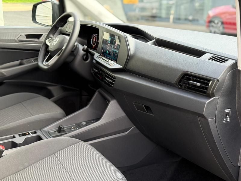 Neu VW Caddy Maxi 122 PS (89 kW) 2025 Grau Van / Kleinbus