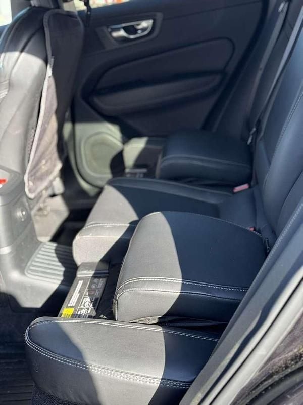 Gebraucht Volvo XC60 253 PS (186 kW) 2021 SUV