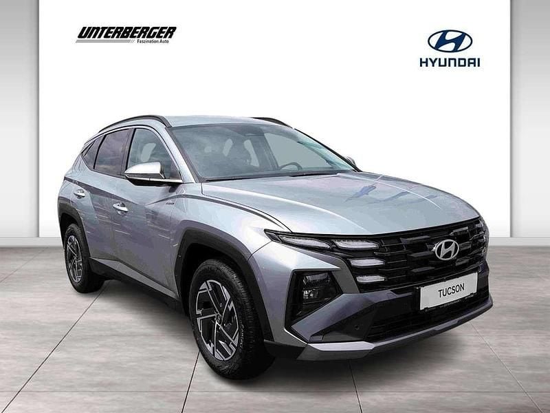 Neu Hyundai Tucson 159 PS (116 kW) 2025 Silber SUV