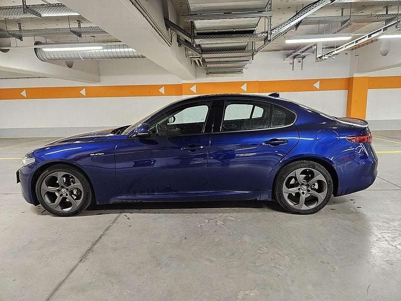 Gebraucht Alfa Romeo Giulia Super 160 PS (117 kW) 2022 Blau Limousine