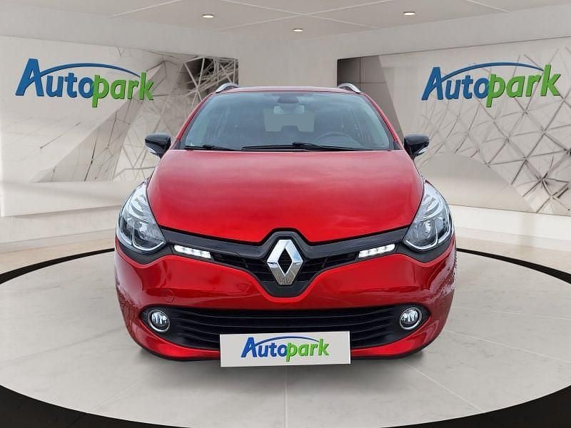 Gebraucht Renault Clio GrandTour Dynamique 90 PS (66 kW) 2014 Rot Kombi