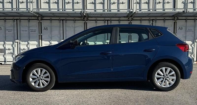 Gebraucht Seat Ibiza 80 PS (58 kW) 2019 Dunkelblau  metallic Kleinwagen