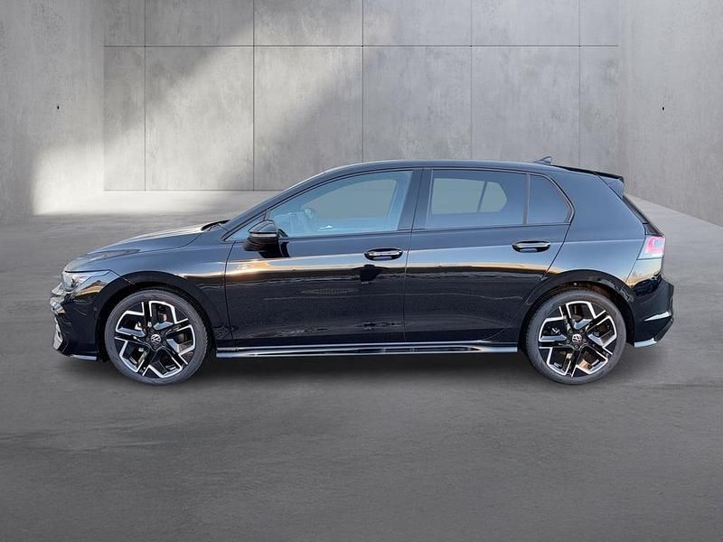 Neu VW Golf VIII Sport 115 PS (84 kW) 2026 Mittelgrau  metallic Limousine