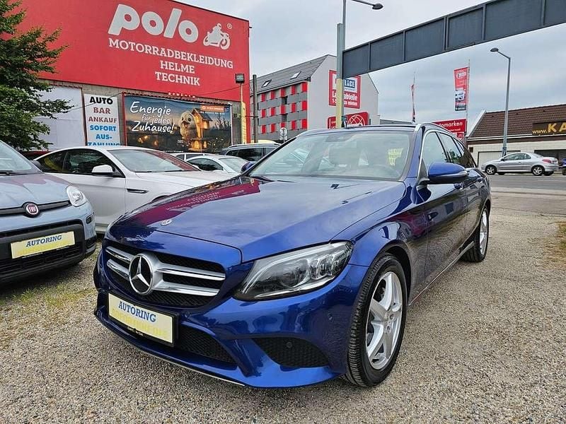 Blau Gebraucht 2019 Mercedes C220 Kombi | € 23.990 (Fairer Preis) - Bild 1/4