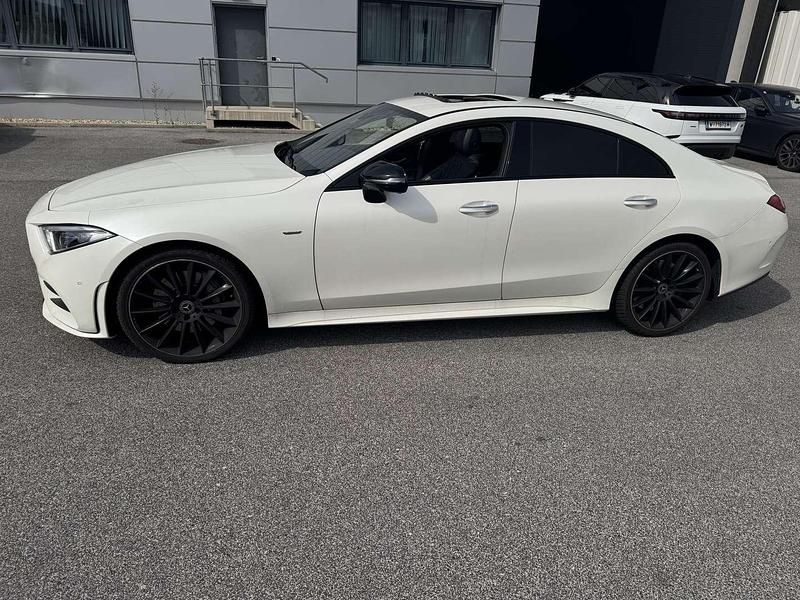 Weiß Gebraucht 2018 Mercedes CLS450 AMG Coupé | € 46.499 - Bild 1/4
