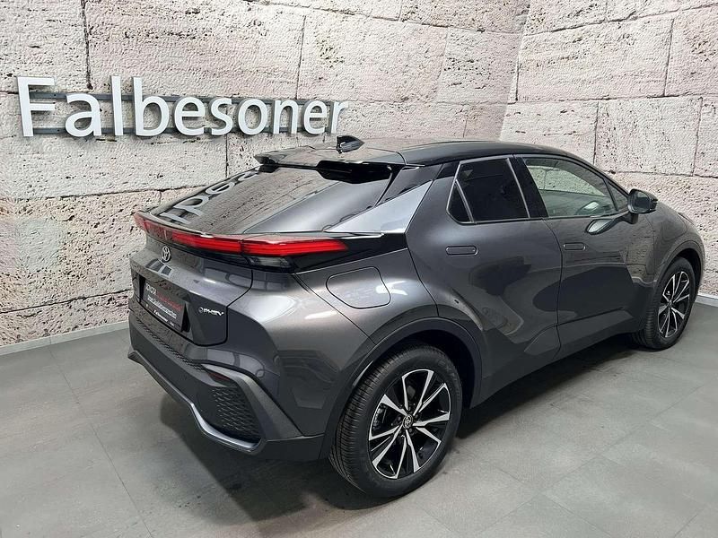 Gebraucht Toyota C-HR Active 152 PS (111 kW) 2025 Grau SUV