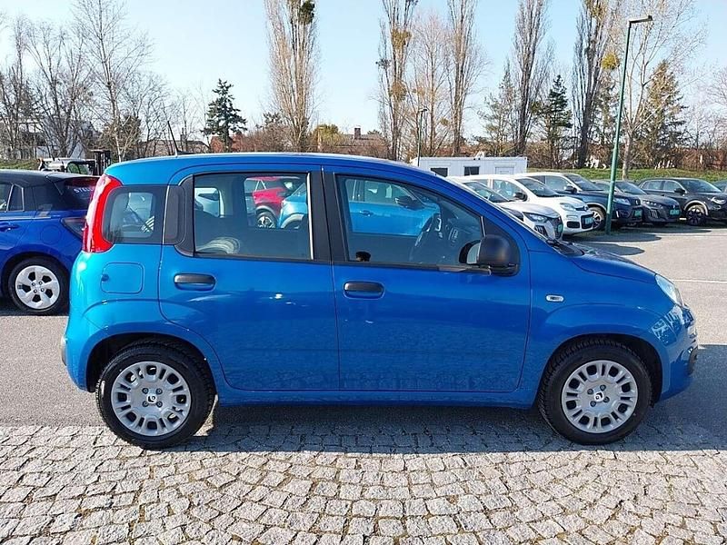 Neu Fiat Panda 69 PS (50 kW) 2025 Blau Kleinwagen