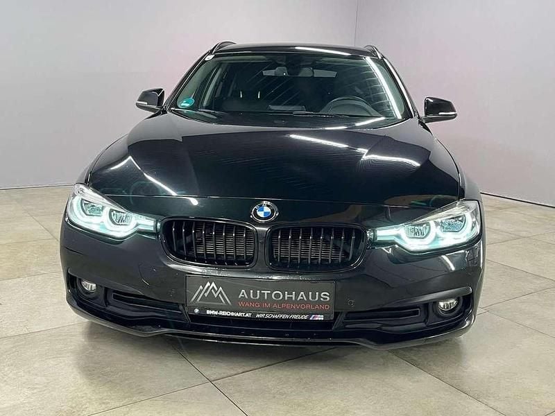 Gebraucht BMW 318 Advantage 150 PS (110 kW) 2018 Schwarz Kombi