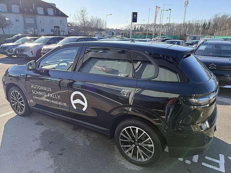 Gebraucht Leapmotor B10 160 kW (218 PS) 2025 Schwarz SUV