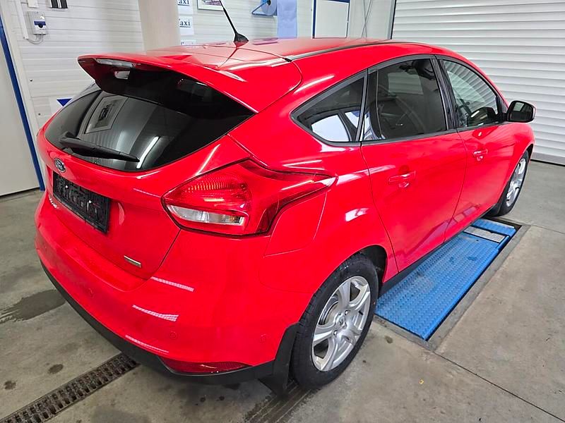 Gebraucht Ford Focus Trend 101 PS (74 kW) 2015