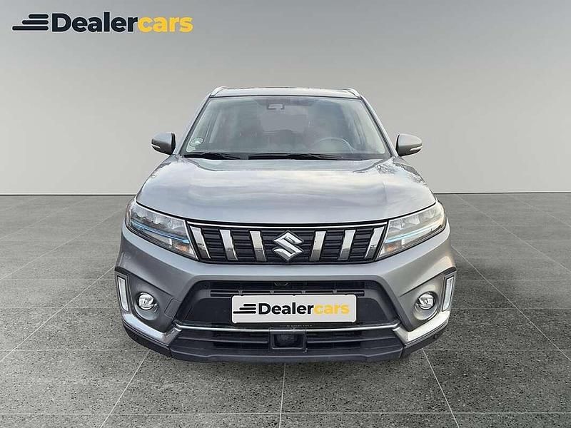 Gebraucht Suzuki Vitara Adventure 116 PS (85 kW) 2022 Grau SUV