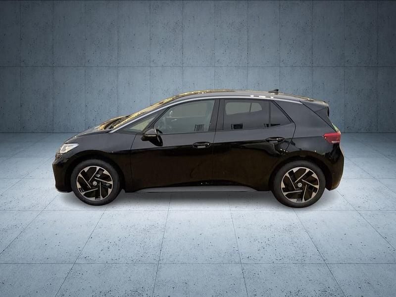 Gebraucht VW ID.3 Pure 125 kW (170 PS) 2025 Schwarz  metallic Kleinwagen