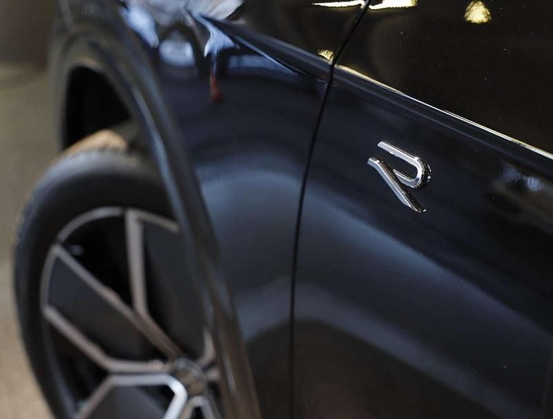 Gebraucht VW Touareg R 462 PS (339 kW) 2025 Schwarz  metallic SUV