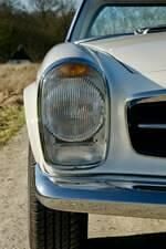 Gebraucht Mercedes 230 150 PS (110 kW) 1964 Weiß Cabrio