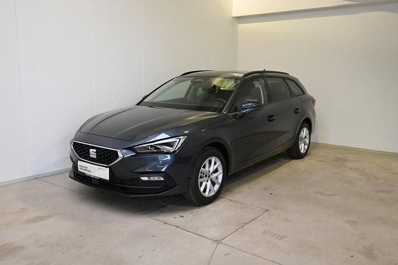 Dunkelgrau metallicperleffekt Gebraucht 2026 Seat Leon Style Kombi | € 27.890 (Fairer Preis) - Bild 1/4