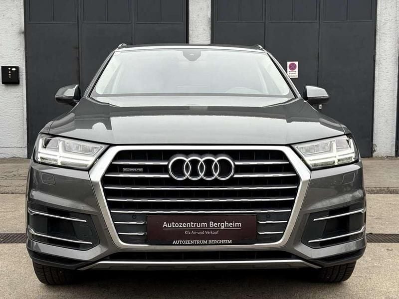 Gebraucht Audi Q7 Comfort 218 PS (160 kW) 2017 Grau SUV
