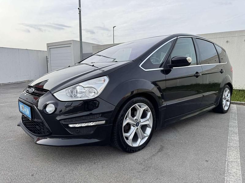 Gebraucht Ford S-MAX Titanium S 163 PS (119 kW) 2012 Van / Kleinbus