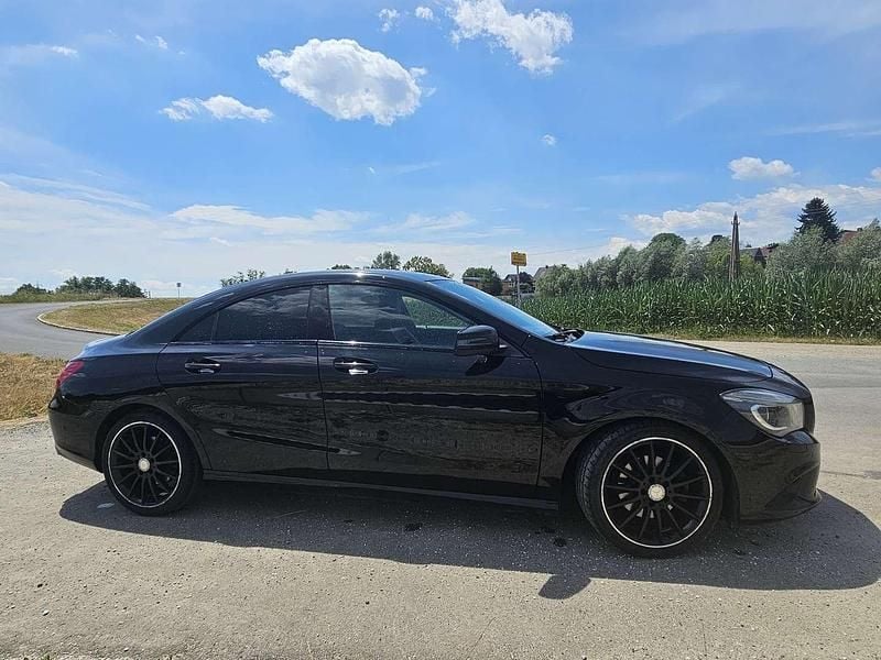 Gebraucht Mercedes CLA220 170 PS (125 kW) 2013 Limousine