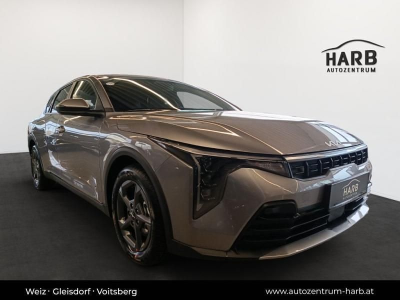 Neu Kia K4 Silver 114 PS (83 kW) 2026 Limousine