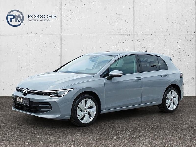 Gebraucht VW Golf VIII 116 PS (85 kW) 2024 Grau Limousine